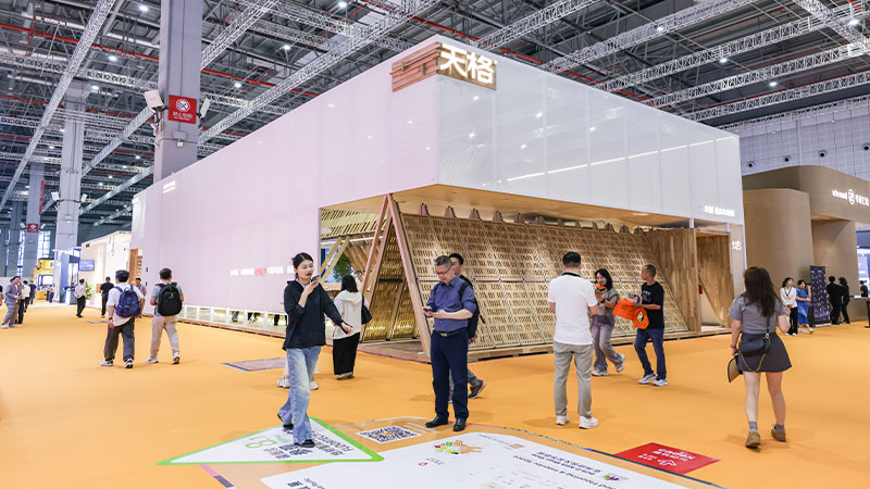 反內卷式競爭 倡高質量發展｜天格攜高端地板加高端設計領秀2025上海地材展